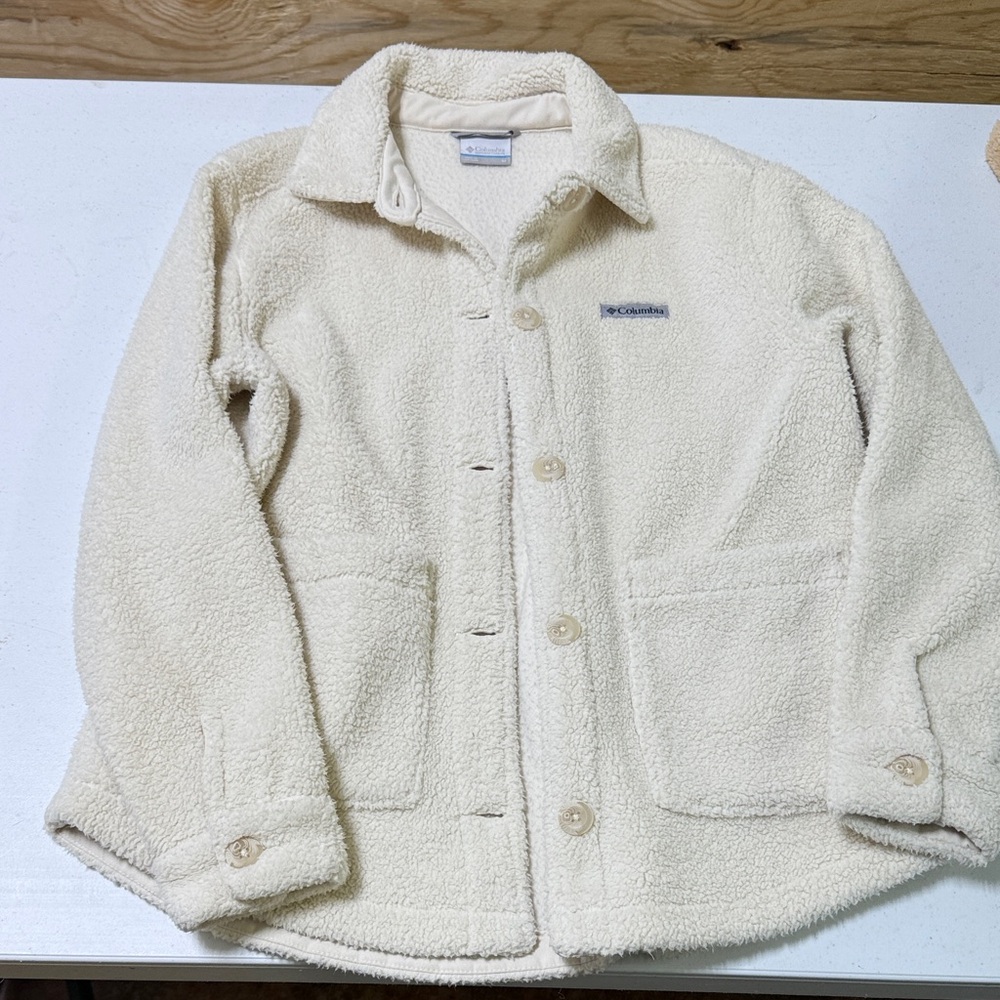 Columbia Women’s Cream Sherpa Jacket